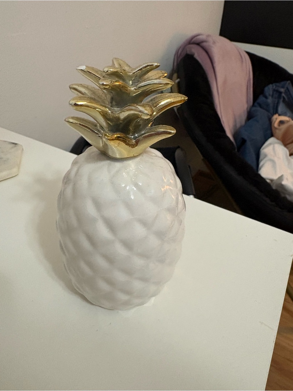 Ceramic White and Gold Pineapple Accent Decor